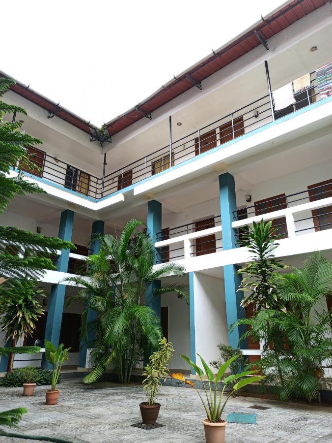 New Kovalam Beach Hotel Exterior photo